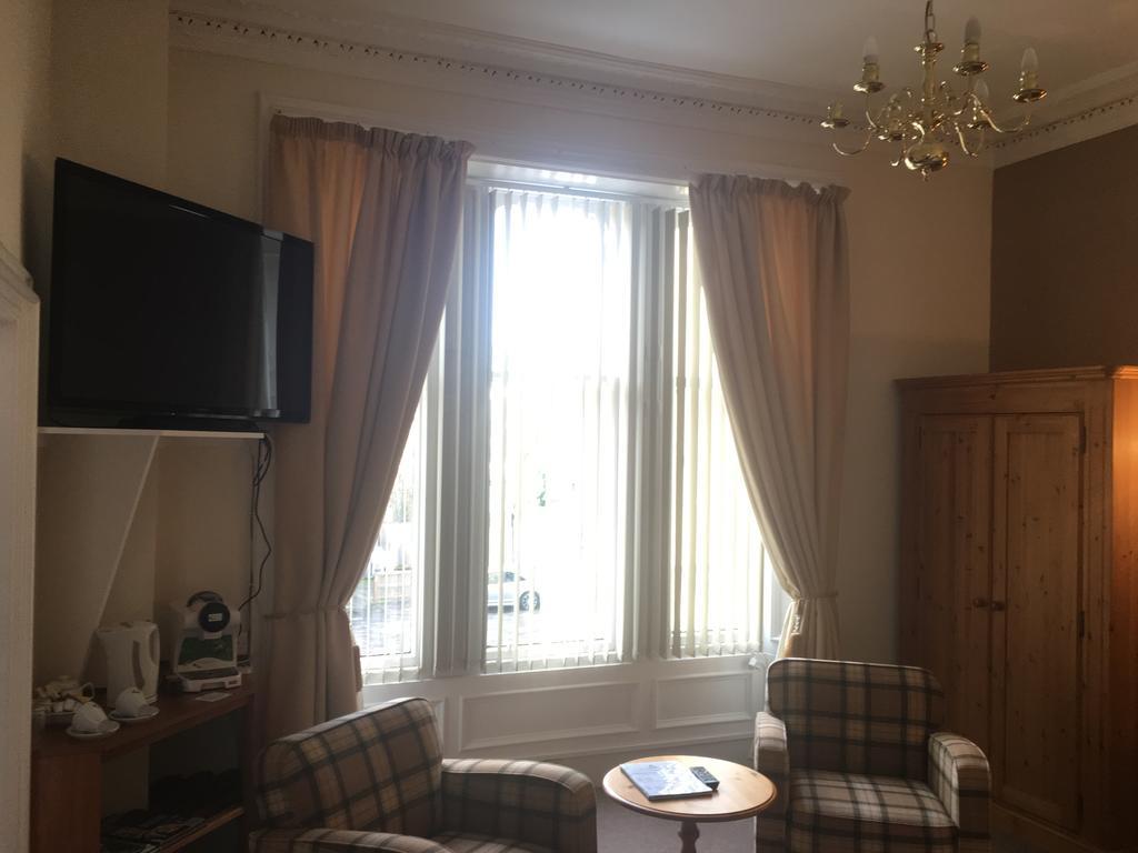 Elm Guest House Hawick Kültér fotó